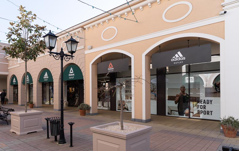 adidas-outlet-indjija-big-fashion-outlet-park-indjija-1