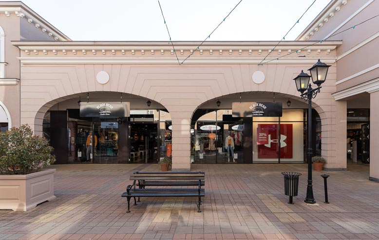 black-bear-ex-time-out-outlet-indjija-big-fashion-outlet-park-indjija-1