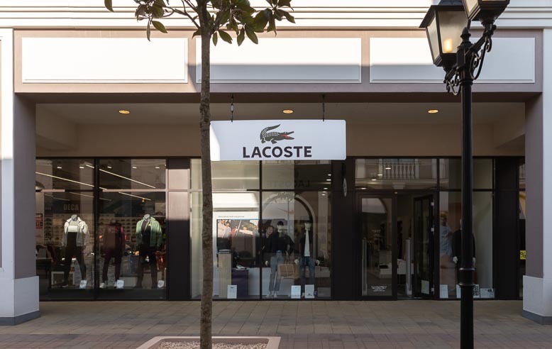 lacoste-outlet-indjija-big-fashion-outlet-park-indjija-1