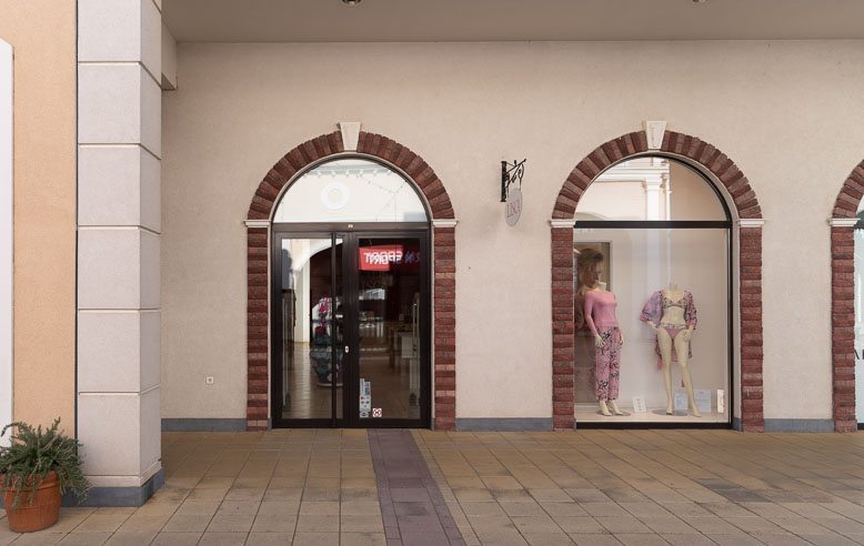 lisca-outlet-indjija-big-fashion-outlet-park-indjija-1